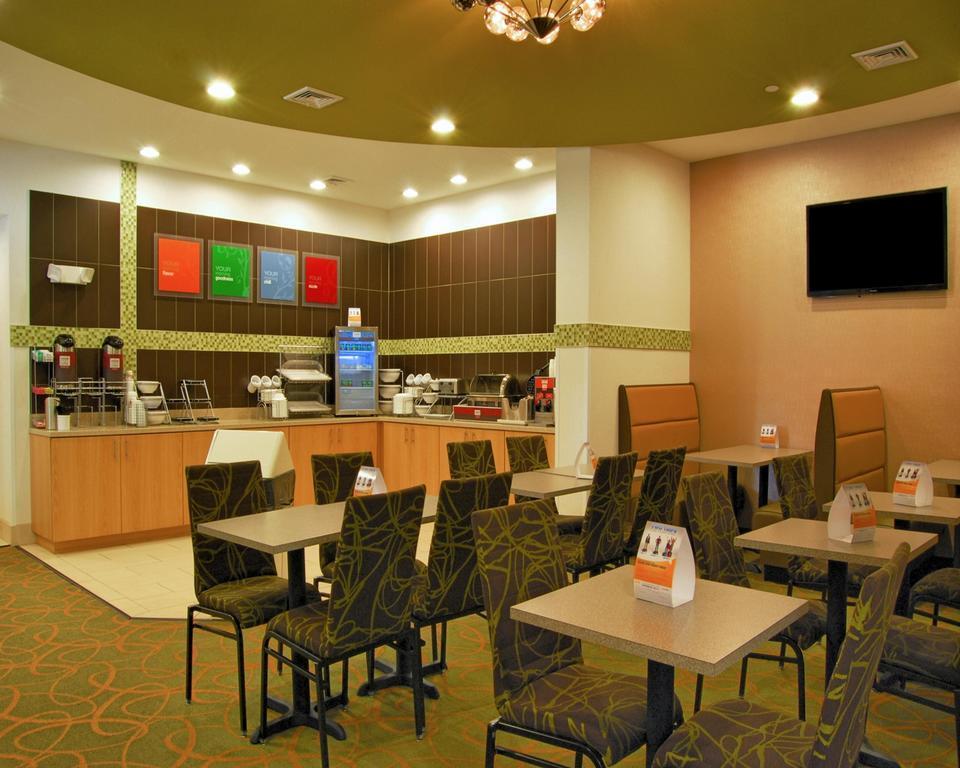 Red Roof Inn Pittsburgh - Mcknight Rd McCandless Township Екстер'єр фото