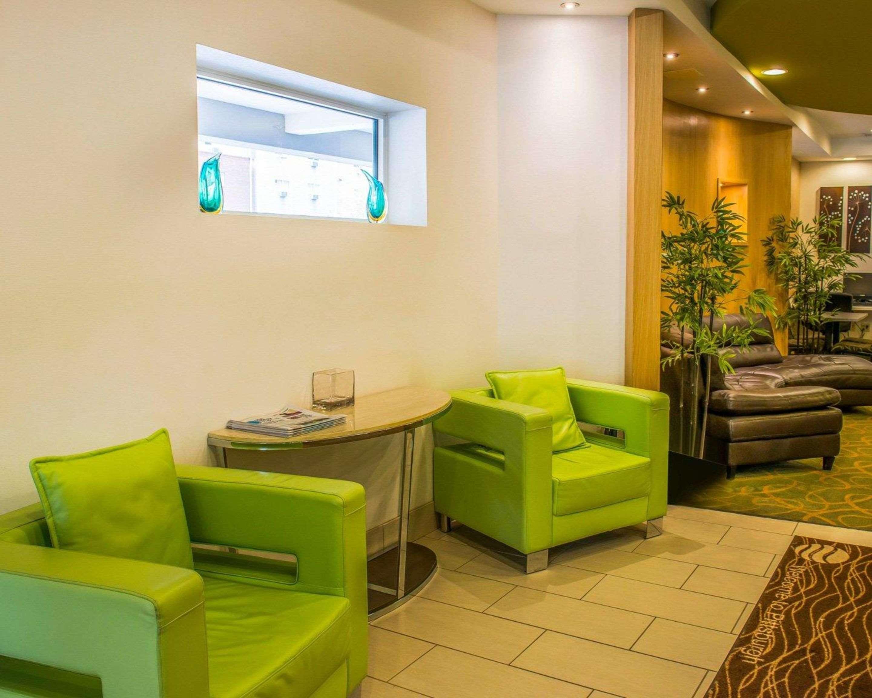 Red Roof Inn Pittsburgh - Mcknight Rd McCandless Township Екстер'єр фото