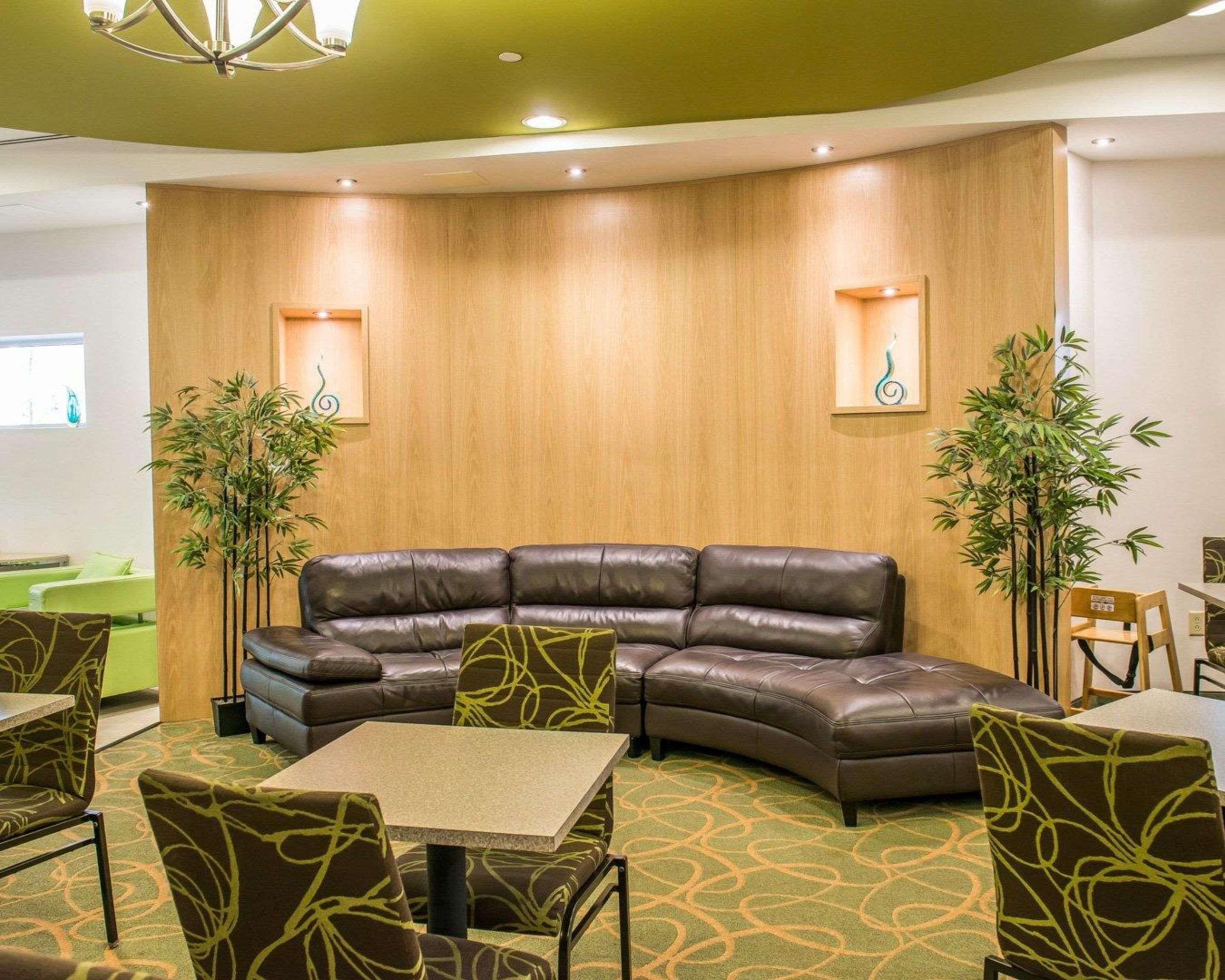 Red Roof Inn Pittsburgh - Mcknight Rd McCandless Township Екстер'єр фото